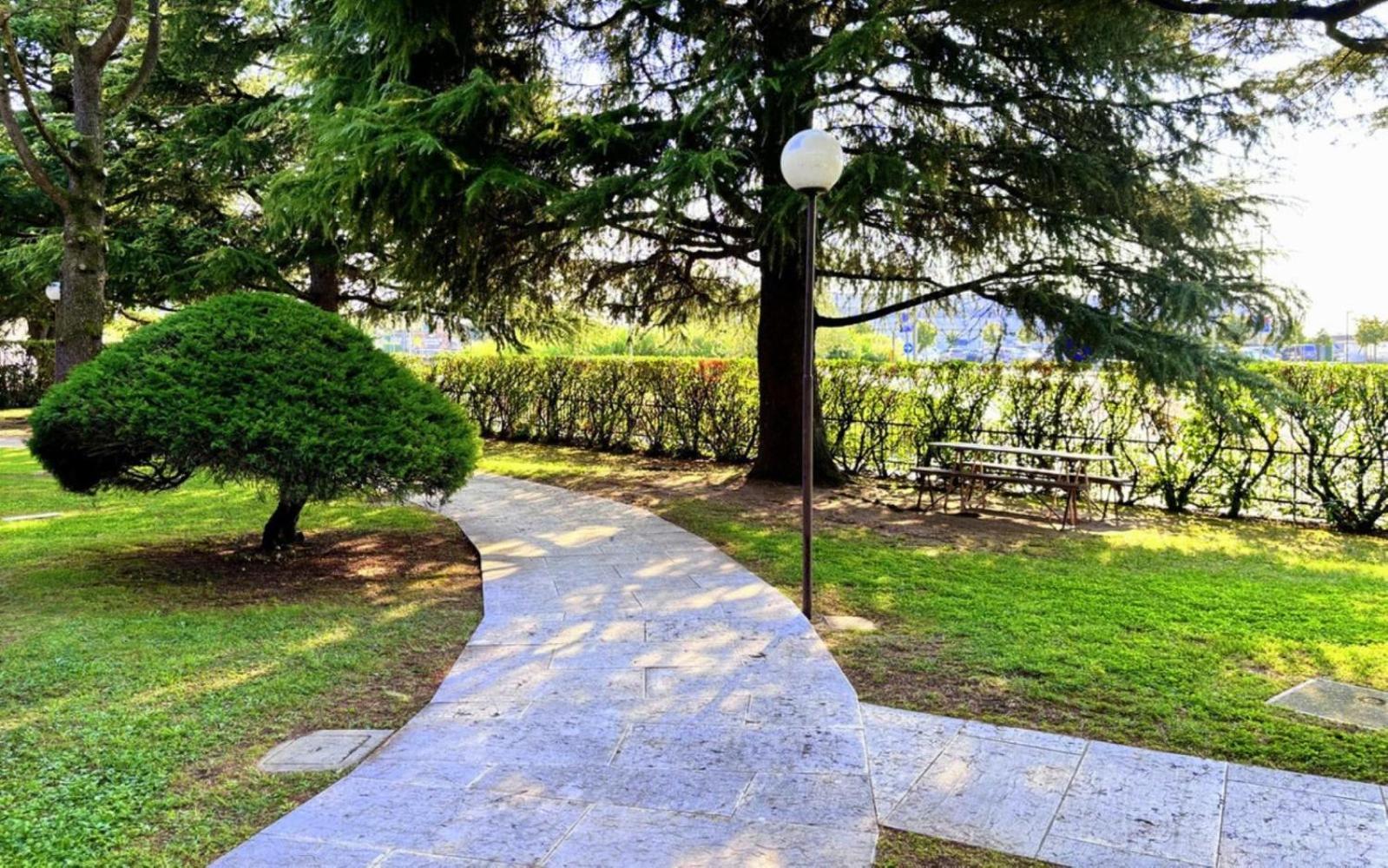 Casa Sant Elena Id15675 Lägenhet Peschiera del Garda Exteriör bild